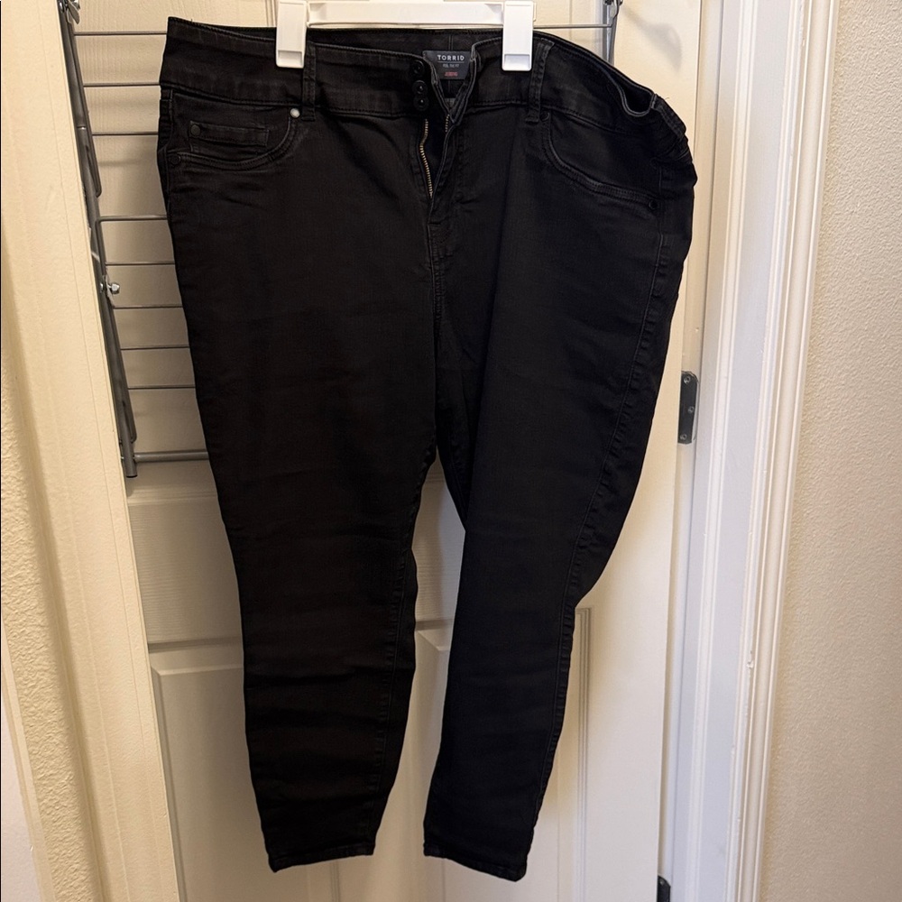 Torrid Black Jeggings